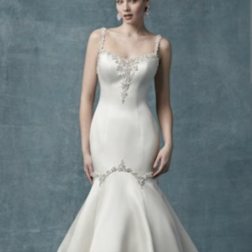 Swarovski Crystal Mercado Maggie Sottoro Latoya wedding dress